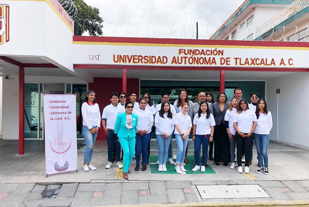 Impulsa Fundación de la UATx capacitación para tenderos